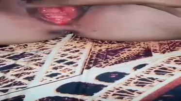 Bokep Indo ABG Baru Pertama Kali Ngentot Di Ranjang poster
