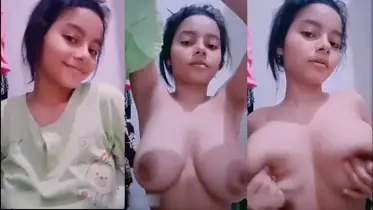 Pap Toket Gede Cewek Sange Amatir Viral poster